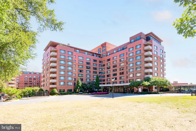 $164,950 | 1011 Arlington Boulevard, Unit 539, Arlington, VA 22209