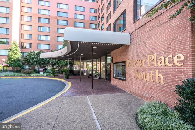 $164,950 | 1011 Arlington Boulevard, Unit 539, Arlington, VA 22209