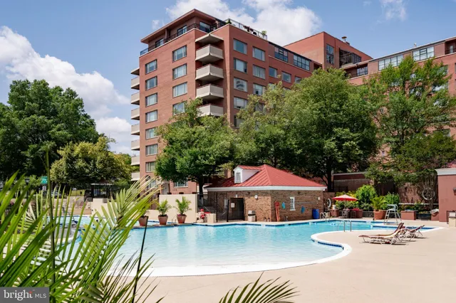 $164,950 | 1011 Arlington Boulevard, Unit 539, Arlington, VA 22209