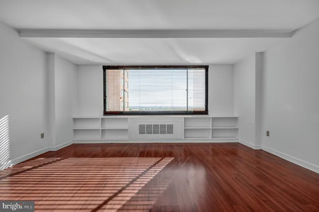 $164,950 | 1011 Arlington Boulevard, Unit 539, Arlington, VA 22209