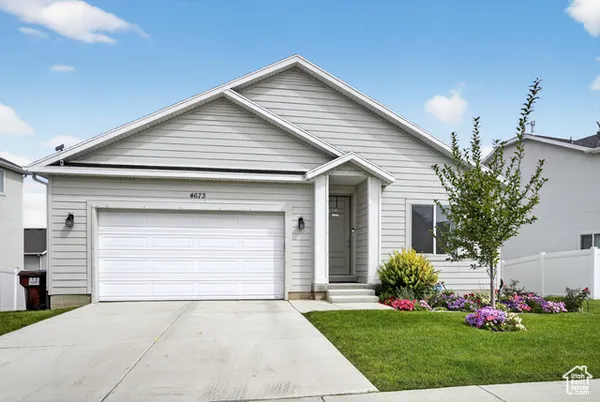$437,900 | 4673 East Golden Meadow Crossing, Eagle Mountain, UT 84005