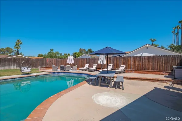 $7,000 | 9109 La Alba Drive, Whittier, CA 90603