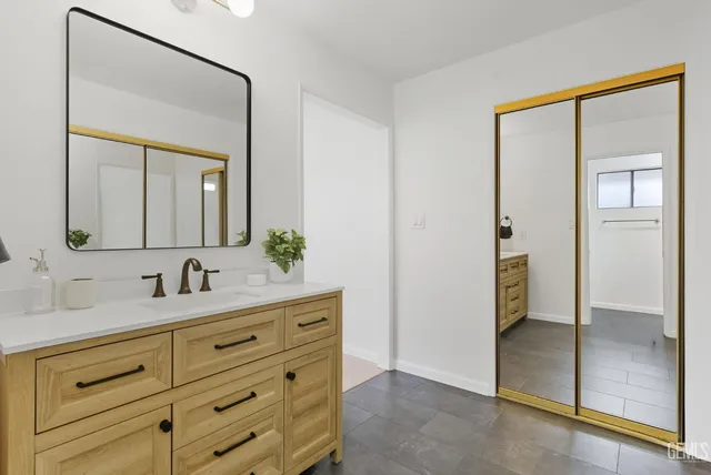 $439,000 | Undisclosed Address, Bakersfield, CA 93308