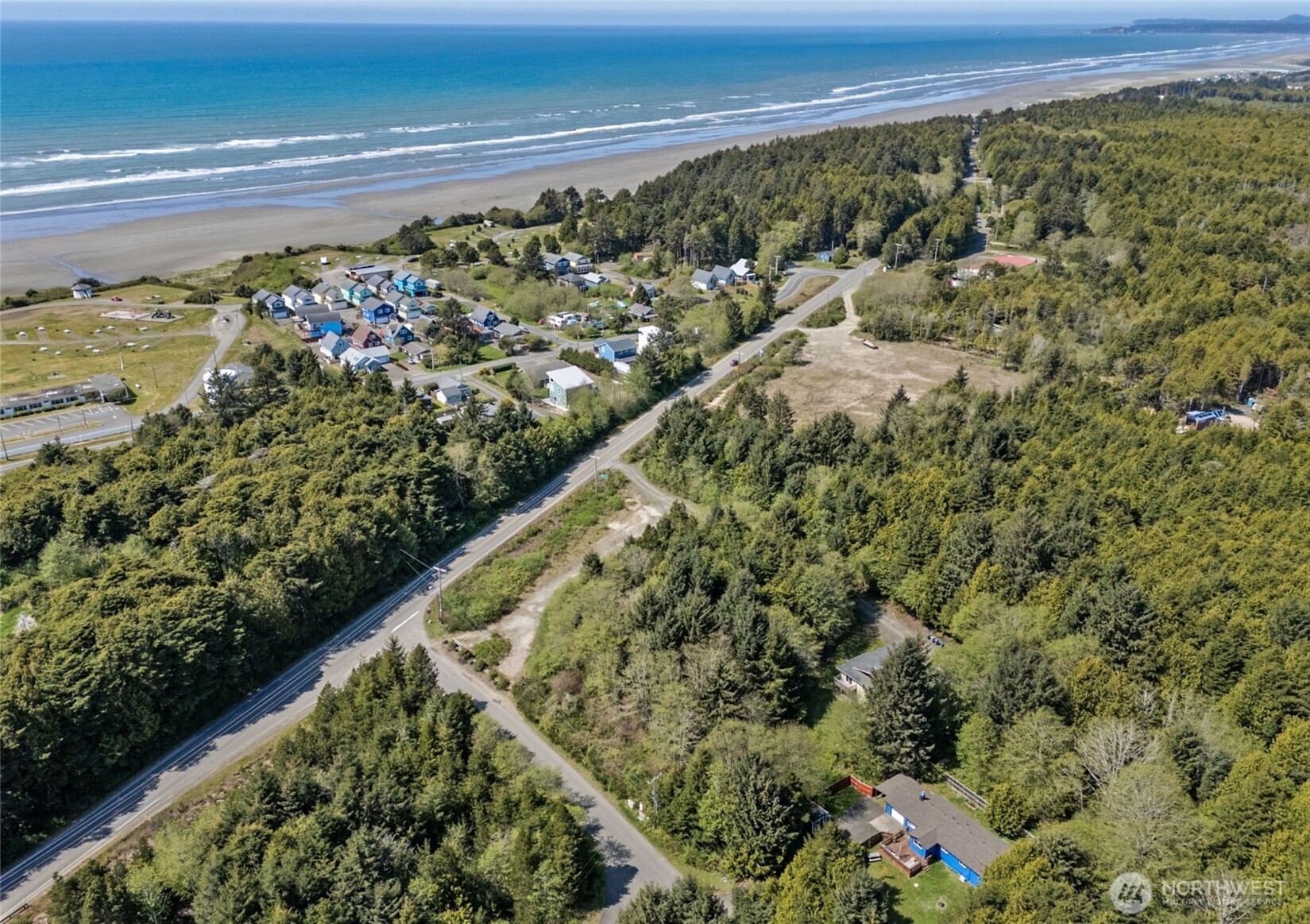 0 State Route 109 Pacific Beach, WA 98571 - Photo 2 of 7 a view of a garden