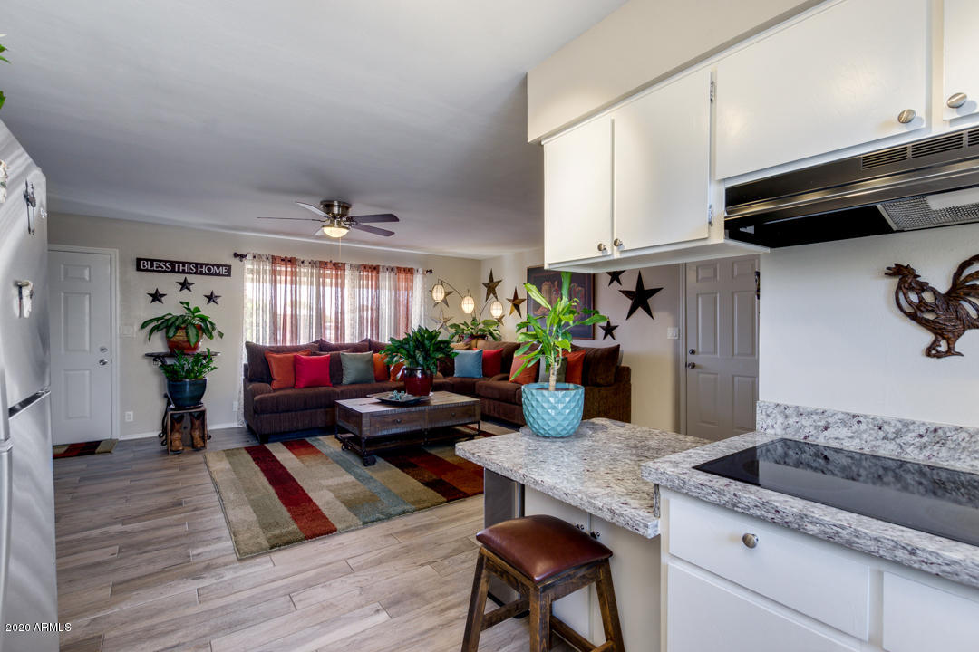 5210 Casper Road Mesa, AZ 85205 - Photo 13 of 32 13