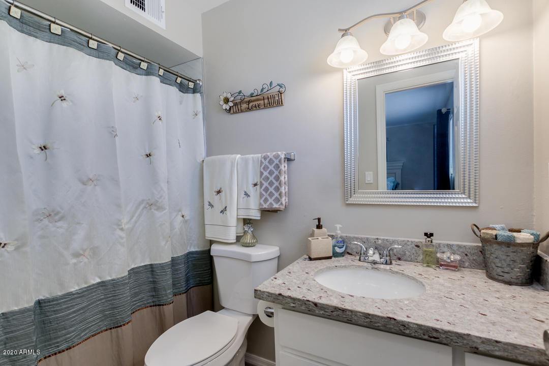 5210 Casper Road Mesa, AZ 85205 - Photo 22 of 32 Master Bath