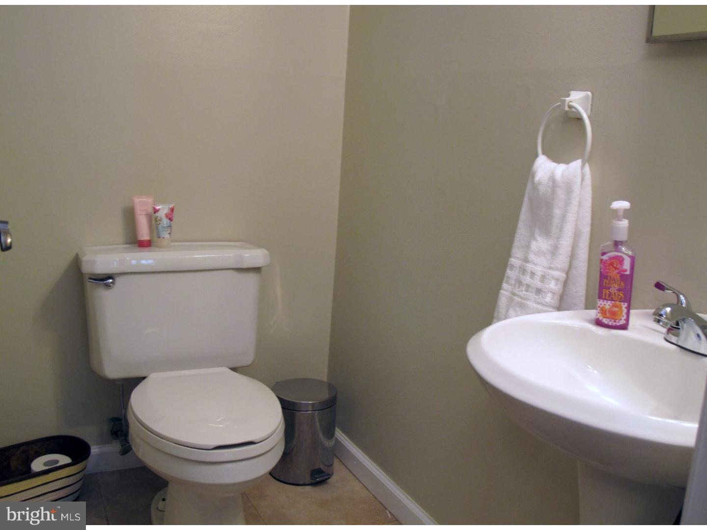 2696 Raven Road Cinnaminson, NJ 08077 - Photo 9 of 23 Half Bath