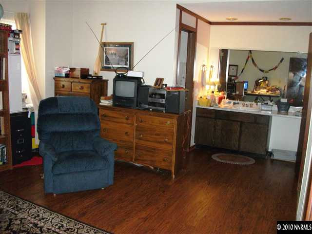 3795 Falcon Way Reno, NV 89509 - Photo 5 of 9 Photo 5