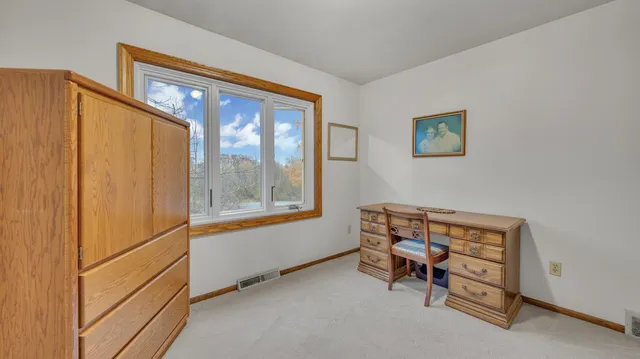 $499,900 | 1814 County H, Farmington, WI 53040