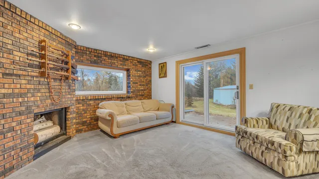 $499,900 | 1814 County H, Farmington, WI 53040