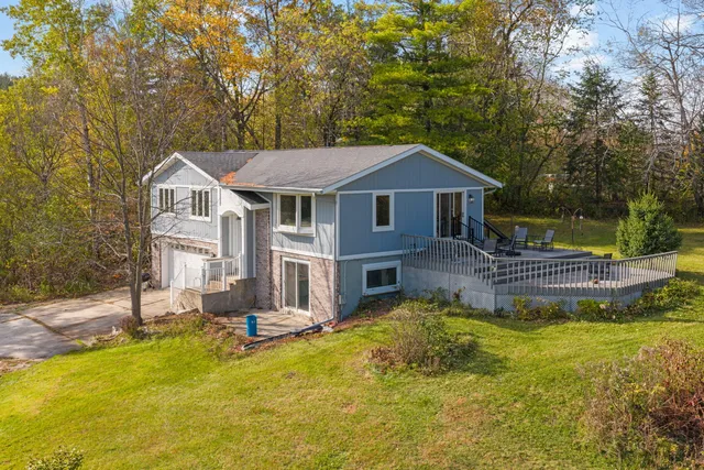 $499,900 | 1814 County H, Farmington, WI 53040