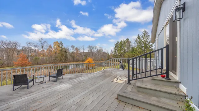 $499,900 | 1814 County H, Farmington, WI 53040