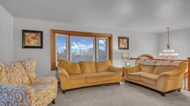 $499,900 | 1814 County H, Farmington, WI 53040