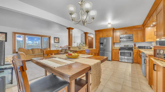 $499,900 | 1814 County H, Farmington, WI 53040