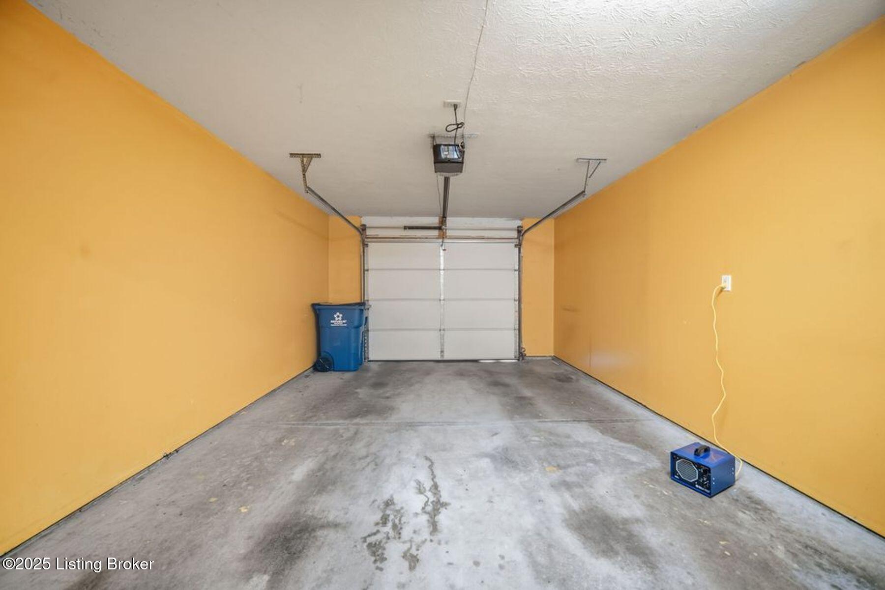 7826 Turtle Run Court Prospect, KY 40059 - Photo 22 of 33 photo_online_022