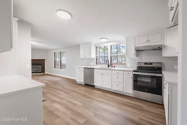 $257,500 | 235 Meadowfield Circle, Aberdeen, NC 28315