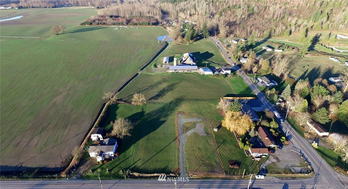2 Francis Road Sedro-Woolley, WA 98284 - Photo 7 of 8 Gallery Image 7
