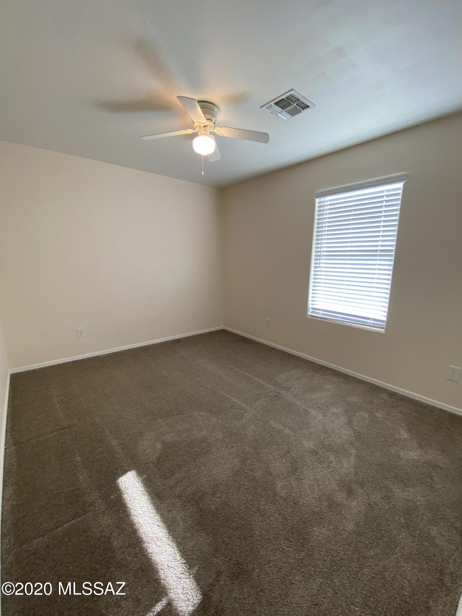 6885 South Harrier Loop Tucson, AZ 85756 - Photo 7 of 16