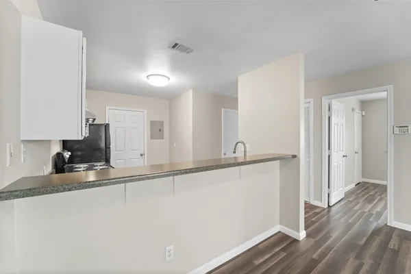 $1,000 | 512 Hollyhock Street, Unit 23, Prairie View, TX 77484