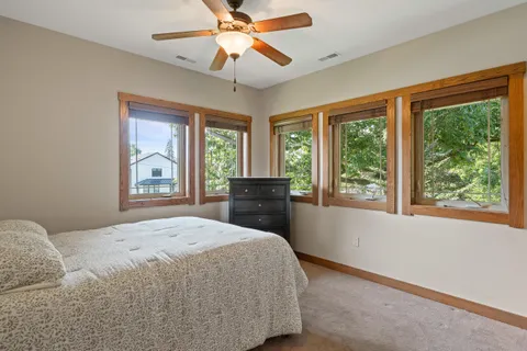 $385,000 | 415 South Wells Street, Unit 810, Lake Geneva, WI 53147