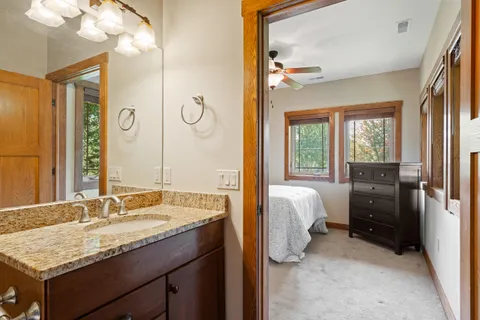 $385,000 | 415 South Wells Street, Unit 810, Lake Geneva, WI 53147