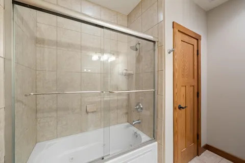 $385,000 | 415 South Wells Street, Unit 810, Lake Geneva, WI 53147