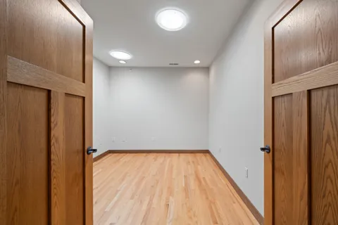 $385,000 | 415 South Wells Street, Unit 810, Lake Geneva, WI 53147