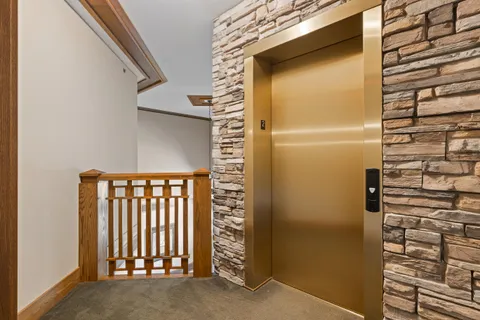 $385,000 | 415 South Wells Street, Unit 810, Lake Geneva, WI 53147