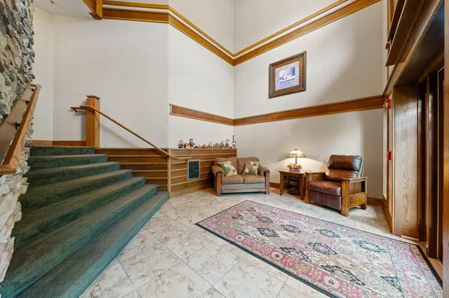 $385,000 | 415 South Wells Street, Unit 810, Lake Geneva, WI 53147