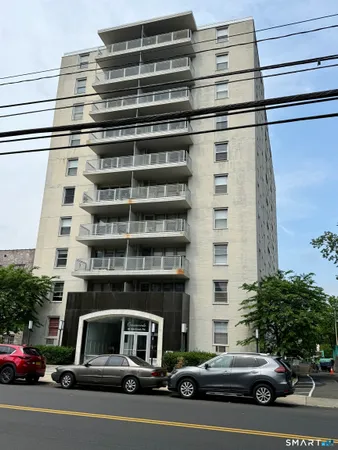 $2,000 | 30 Glenbrook Road, Unit 6A, Stamford, CT 06902