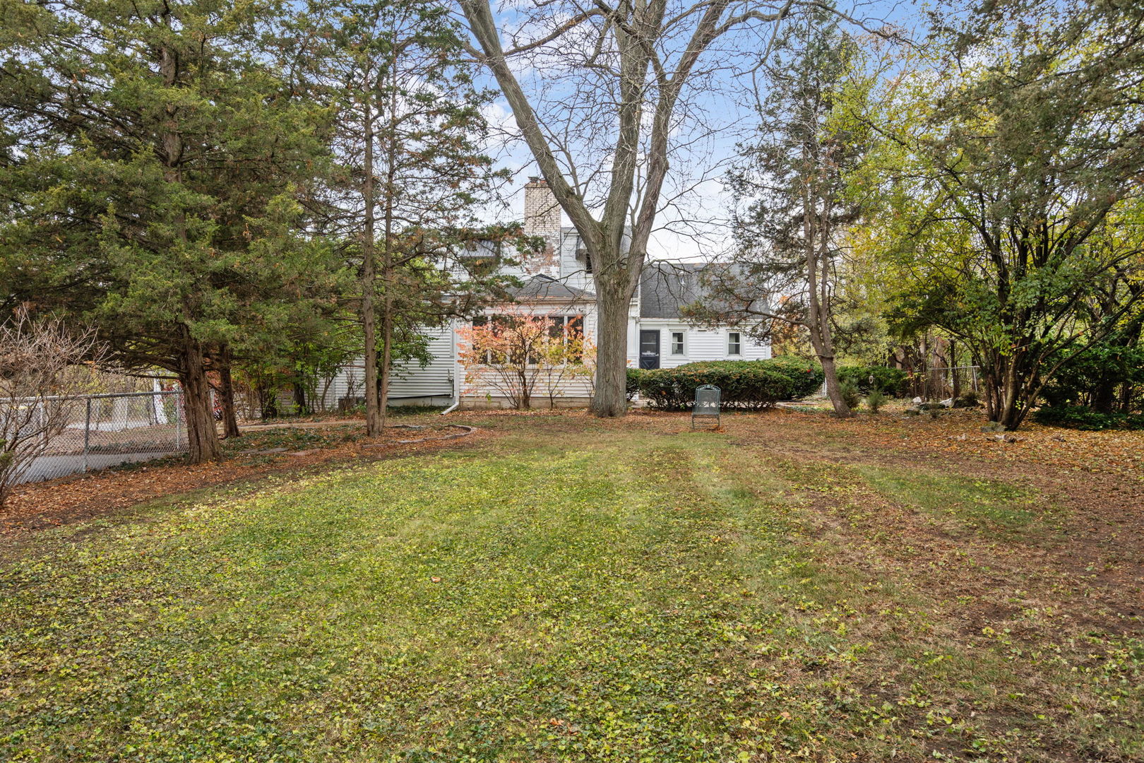 2619 York Road Oak Brook, IL 60523 - Photo 32 of 41 a view of a yard with a tree