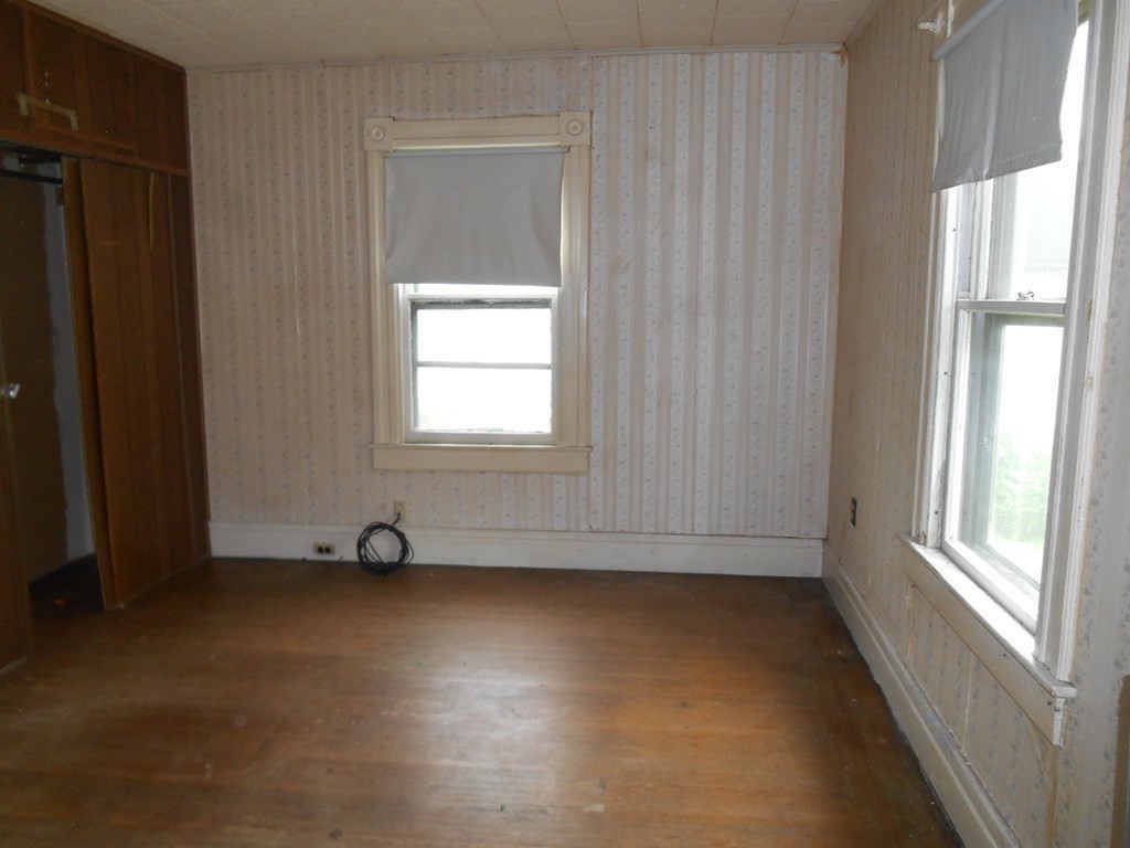 109 Yale Street Springfield, MA 01109 - Photo 17 of 27 Gallery Image 17