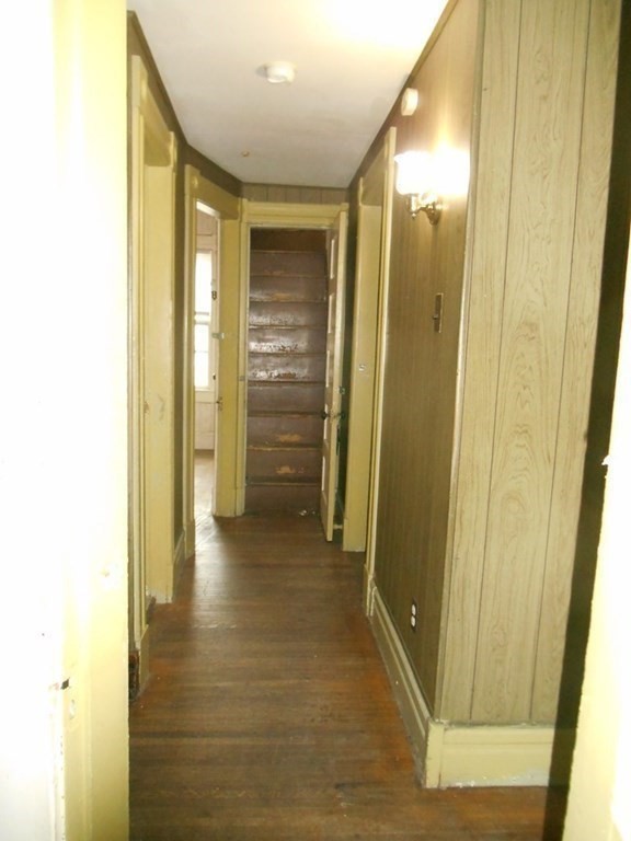 109 Yale Street Springfield, MA 01109 - Photo 21 of 27 Gallery Image 21
