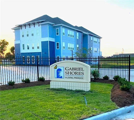 $1,900 | 400 Coconut Beach Road, Unit 303, Kenner, LA 70065