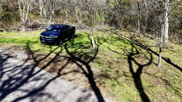 a view of an outdoor space