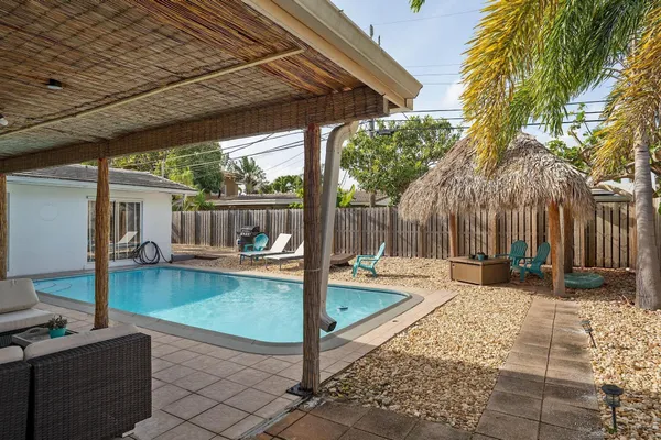 $9,900 | 3221 Spanish River Drive, Lauderdale-by-the-Sea, FL 33062