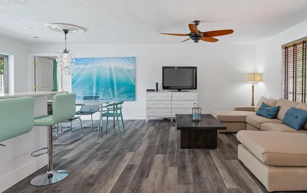 $9,900 | 3221 Spanish River Drive, Lauderdale-by-the-Sea, FL 33062
