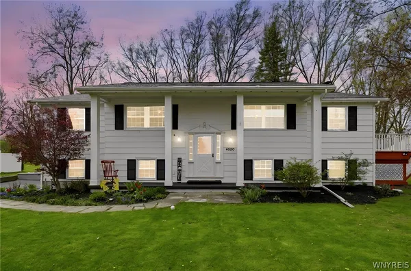 $350,000 | 4660 Apple Drive, Lewiston, NY 14092