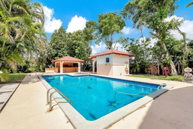 $1,825,000 | 9291 Southwest 36th Street, Miami, FL 33165