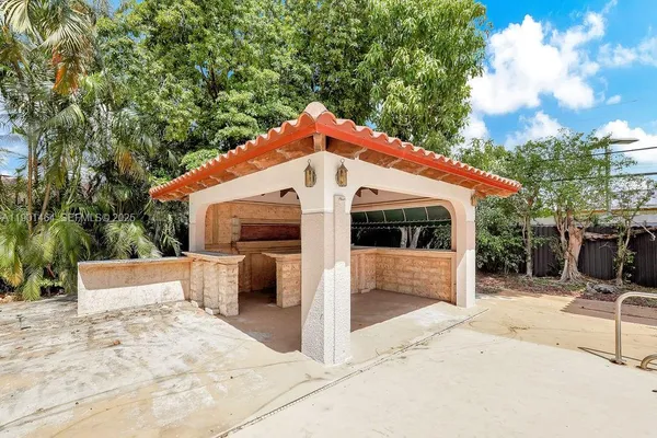 $1,475,000 | 9291 Southwest 36th Street, Miami, FL 33165