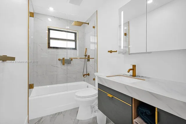 $1,825,000 | 9291 Southwest 36th Street, Miami, FL 33165