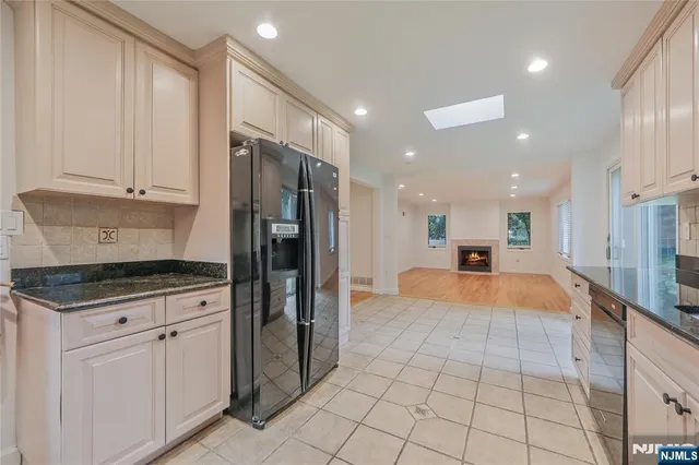 $7,600 | 99 Park Avenue, Cresskill, NJ 07626