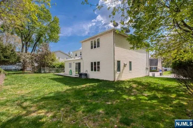 $7,600 | 99 Park Avenue, Cresskill, NJ 07626