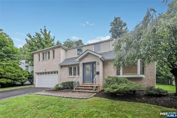 $7,600 | 99 Park Avenue, Cresskill, NJ 07626