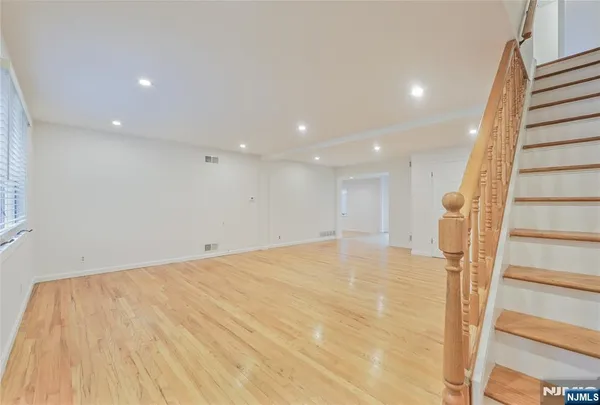 $7,600 | 99 Park Avenue, Cresskill, NJ 07626