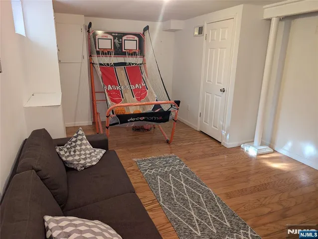 $7,600 | 99 Park Avenue, Cresskill, NJ 07626