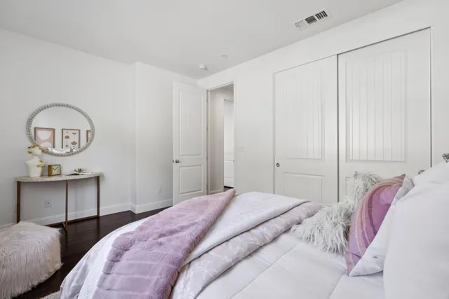 $998,000 | 6466 Bayview Drive, Oakland, CA 94605