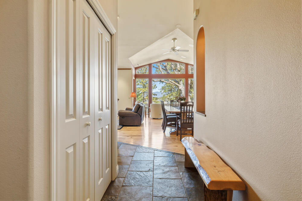 12054 Kestrel Road Klamath Falls, OR 97601 - Photo 40 of 78 Gallery Image 40