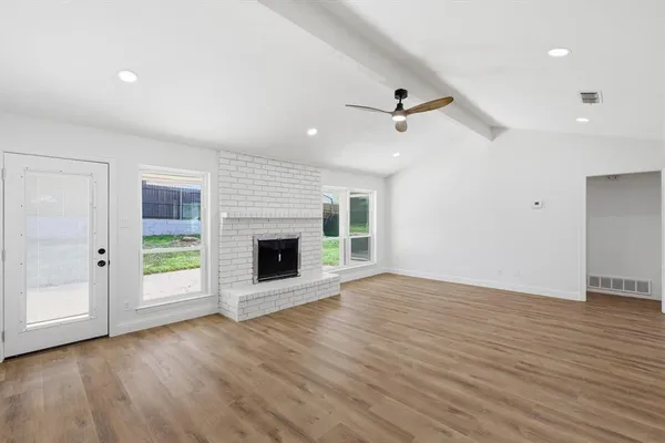 $469,999 | 2211 Sierra Drive, Grapevine, TX 76051