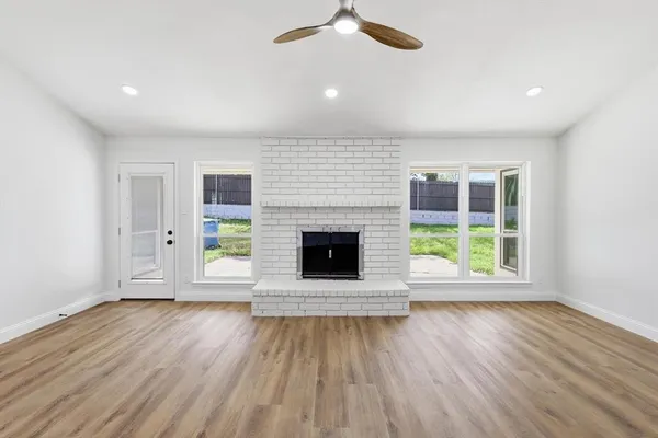 $469,999 | 2211 Sierra Drive, Grapevine, TX 76051